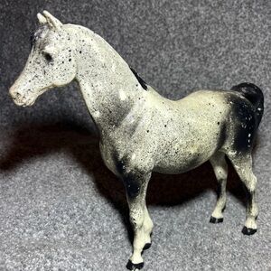 Breyer Horse Proud Arabian Stallion Matte Dapple White And Black
